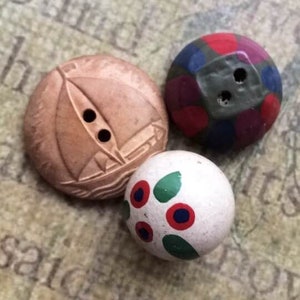Three Vintage Wooden Buttons, Painted buttons, Sailboat Pressed Wood Button