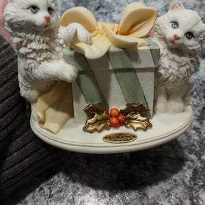 ヴィンテージ　Giuseppe Armani（ジュゼッペ・アルマーニ）子猫達 Giuseppe Armani Cats - Etsy