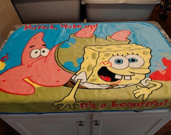 Manta vintage do Bob Esponja - 2002 - "Patrick, acorde! É um lindo dia!" - Nickelodeon - Em excelente estado de conservação.