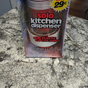 Solo Kitchen Dispenser with (15) Plastic 7 oz. Cups - Vintage - Solo Cup Company - White Dispenser, Red Cups - Wall Mount - Vintage