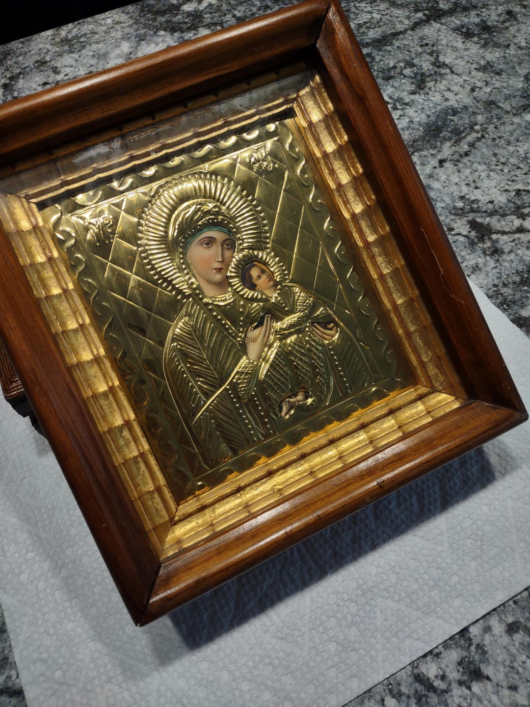 Vintage - Shadowbox Style Wall Decor - Depiction of Mary and Jesus ...