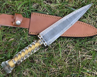 Handmade Damascus Steel Scottish Dirk Knife: Twisted Acrylic Handle, Leather Sheath