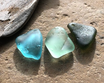 Genuine Top Drilled BEACH GLASS Pendants ~ Sea Glass Pendants ~ Lake Erie  ~ Bottle Bottom Shard ~ 2.5mm