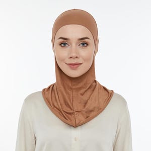 Full Coverage Hijab Undercap – Soft Jersey, Comfortable & Breathable, Perfect for Everyday Wear, Slip-On Style, Muslim Women Hijab Accessory Tan
