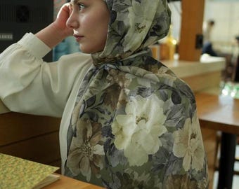Hijab in morbido velluto verde con stampa floreale, facile da indossare, traspirante, confortevole, tessuto antipiega, sciarpa con stampa floreale per donna musulmana