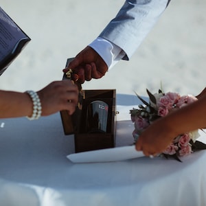 Custom wedding wine box Personalized wooden ceremony, love letter, vow box lockable, hand engraved gift image 6