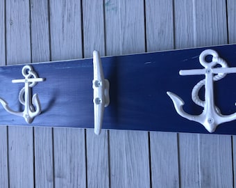 Outdoor beach towel rack swimming pool towel holder hot tub deck sports gear storage cottage river lake mancave Sawdust Sand and Spirit OBX
