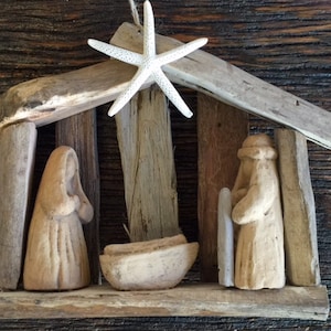 SALE 2 driftwood nativities order by 12 15 ornament beach house manger scene SawdustSandandSpirit starfish creche manger LazyDaisyGiftStore image 1