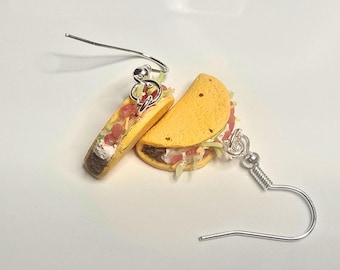 Bijoux tacos miniatures : boucles d'oreilles, collier ou breloques en pâte polymère faits main