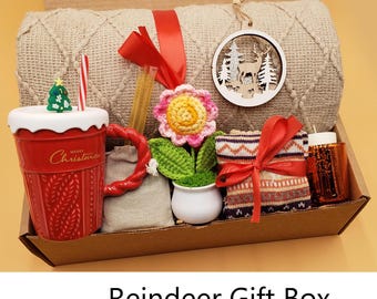 Christmas Self Care Box, Hygge Christmas Gift, Hygge Gift Box, Christmas Gift Basket, Holidays Gift Set, Christmas Gift Box, Mom Gift Box