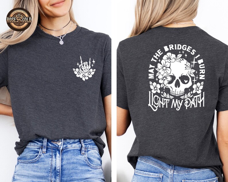 Camiseta con estampado floral de calavera y esqueleto, diseño moderno en la parte delantera y trasera. imagen 7