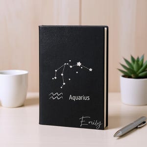 Diário do Zodíaco Personalizado: Caderno de Astrologia em Couro Sintético Gravado