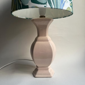 Lampa stołowa z różowego imbirowego słoika w stylu vintage ~ Sześciokątna ceramiczna lampa stołowa (z certyfikatem PAT) ~