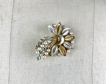 Sparkles and Sheen Vintage Costume Pin
