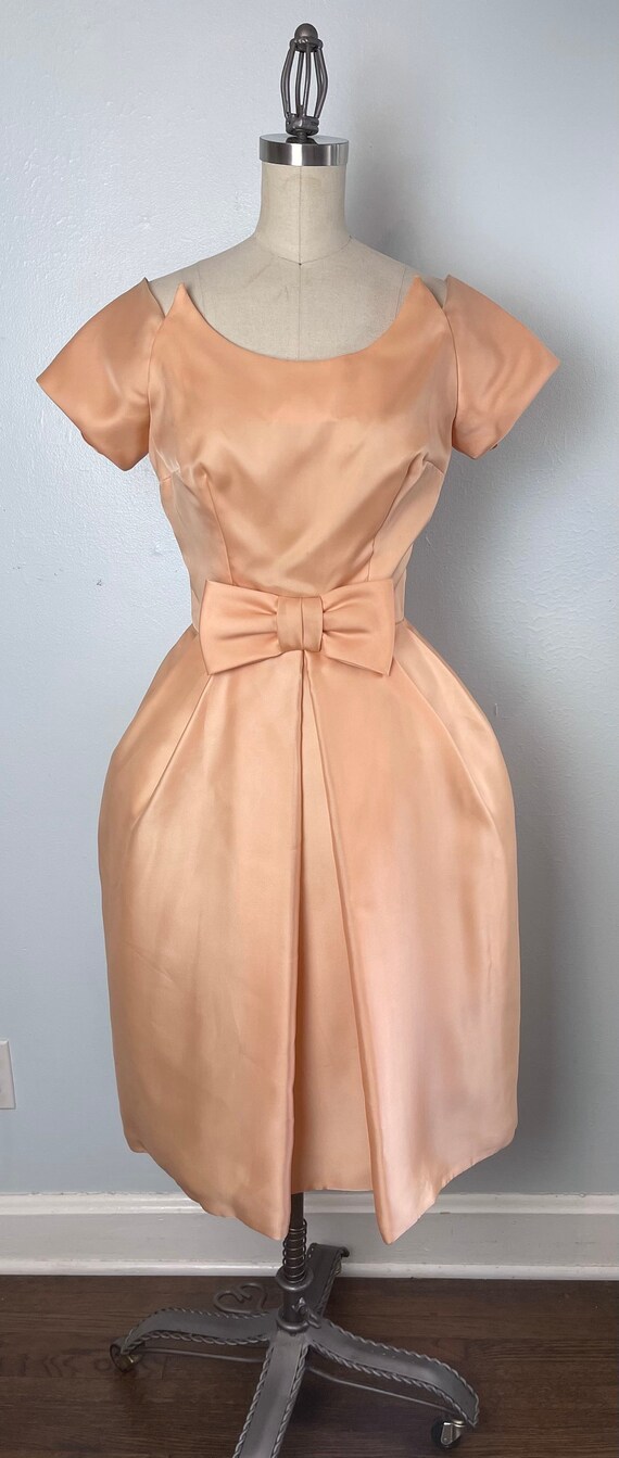 Peachy Pie 1960s Cocktail Dress - image 4