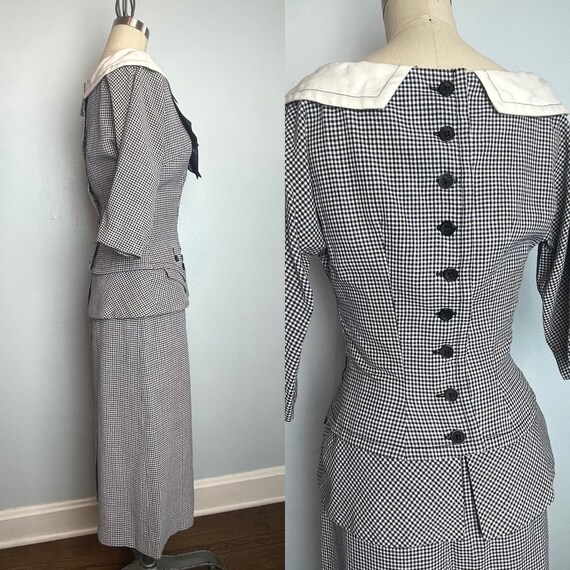 All Buttoned Up Curve Hugging Vintage 1950s 50s P… - image 8