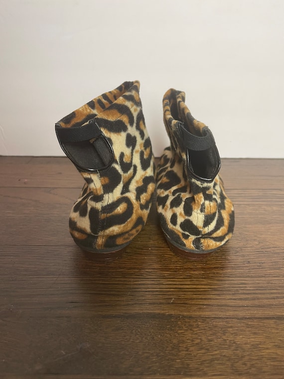 Leopard Steps 1960s 60s Vintage Mod Ankle Boots - image 6