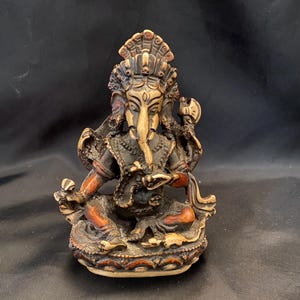 VTG Lord Ganesh Figure