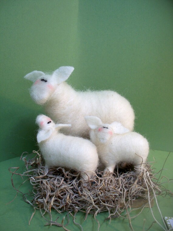 【Daisy さま】antique sheep ❀ イースターの羊さん Daisy さま】antique sheep ❀ イースターの羊さん