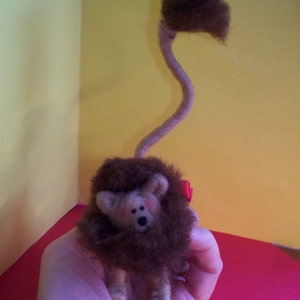 Lion Wool Wrapped and Felted Ornament image 4