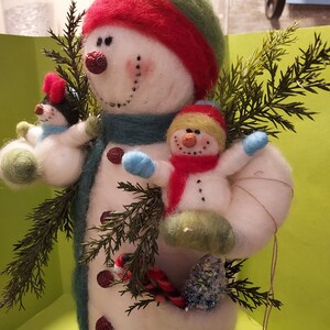 NEW Me and My Snowbuddies Felted Wool 9 Inch Snowman image 3