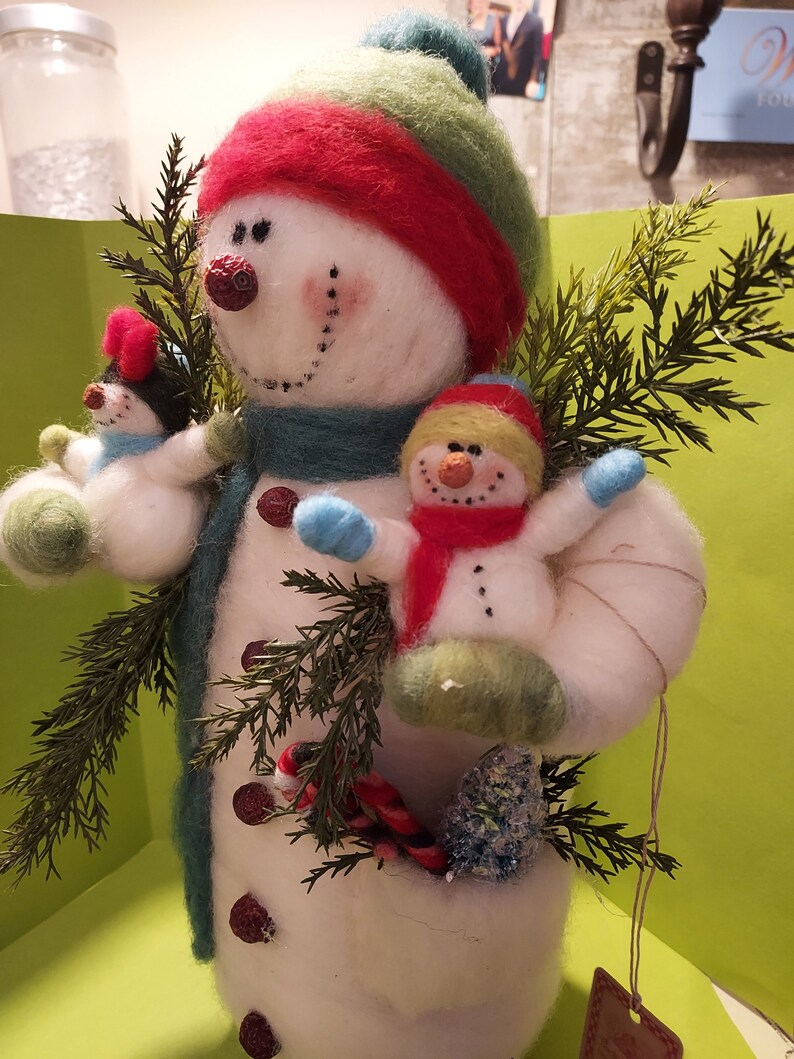 NEW Me and My Snowbuddies Felted Wool 9 Inch Snowman image 3