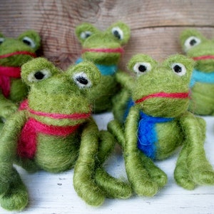 Frog Felted Wool Ornament...Made to Order....please check shipping time