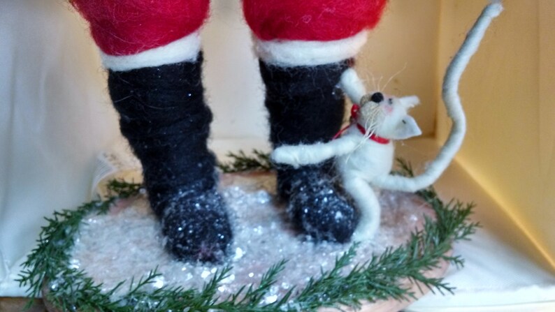 A Purrfect Santa Felted Wool 21