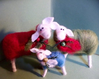 Christmas Sheep Family Ornaments Set