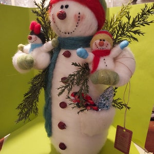 NEW Me and My Snowbuddies Felted Wool 9 Inch Snowman image 7