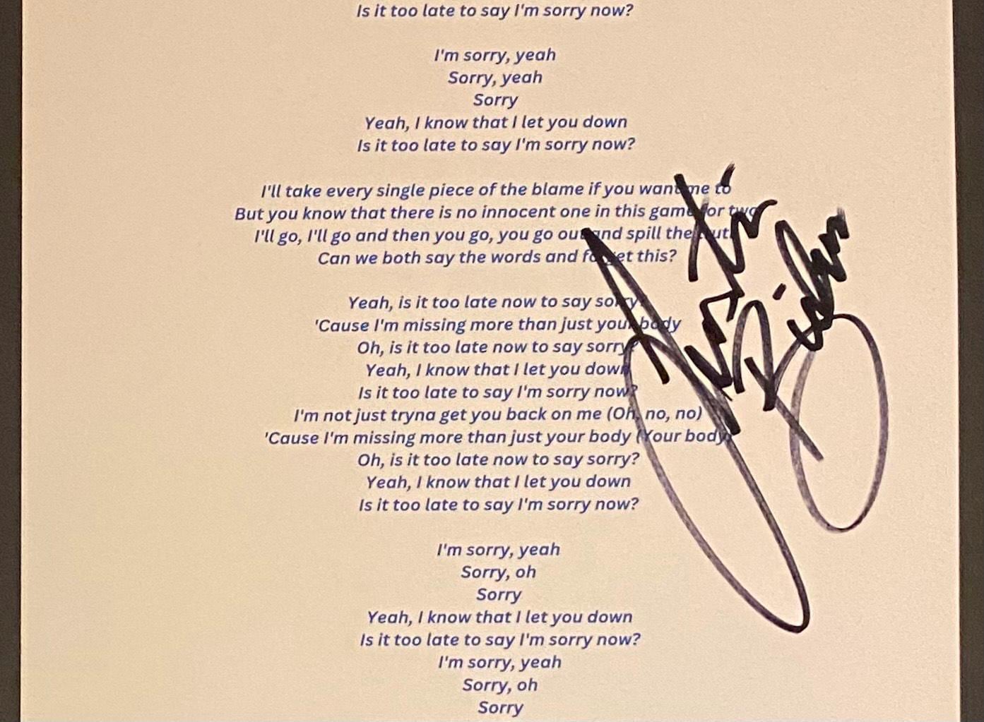 Justin Bieber Autograph on A4 Sheet With COA - Etsy Canada