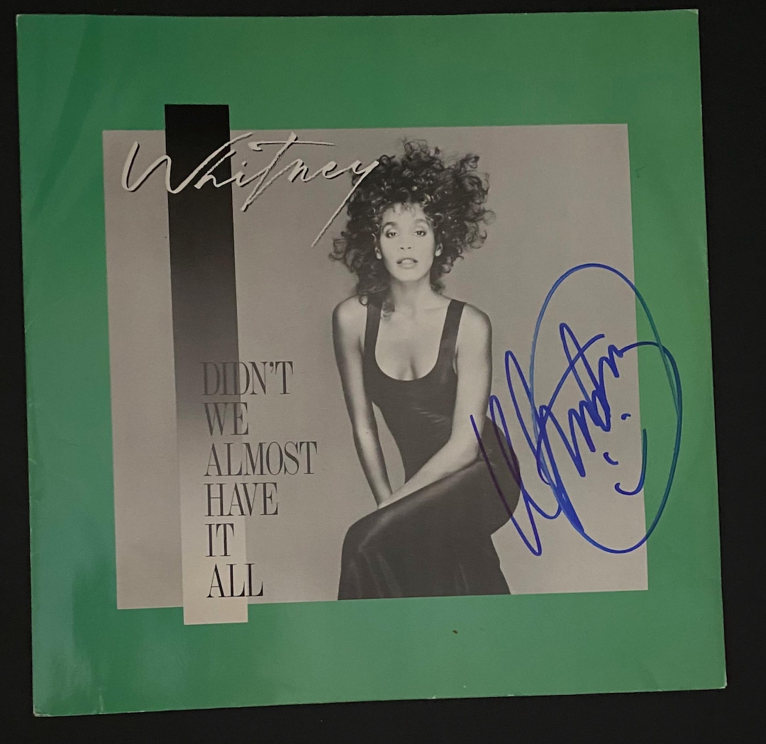 【大幅値下げ】故Whitney Houstonの直筆サイン 本物証明証のコピー付 il_1080xN.7270712786_701o.jpg
