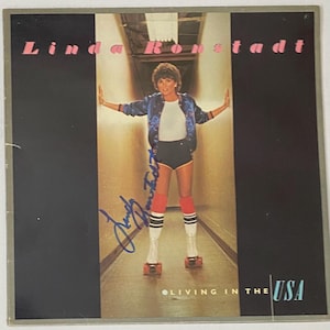 Linda Ronstadt Autograph on LP  Sleeve With COA