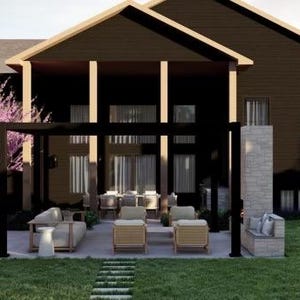 K&ouml;nnte beinhalten: Au&szlig;enansicht eines modernen Hauses mit dunkelbrauner Fassade und hellbraunem Dach. Der Hinterhof verf&uuml;gt &uuml;ber eine Terrasse mit Gartenm&ouml;beln, eine Pergola und einen Steinkamin. Links befindet sich ein Baum mit rosa Bl&uuml;ten und im Vordergrund ein gr&uuml;ner Rasen.