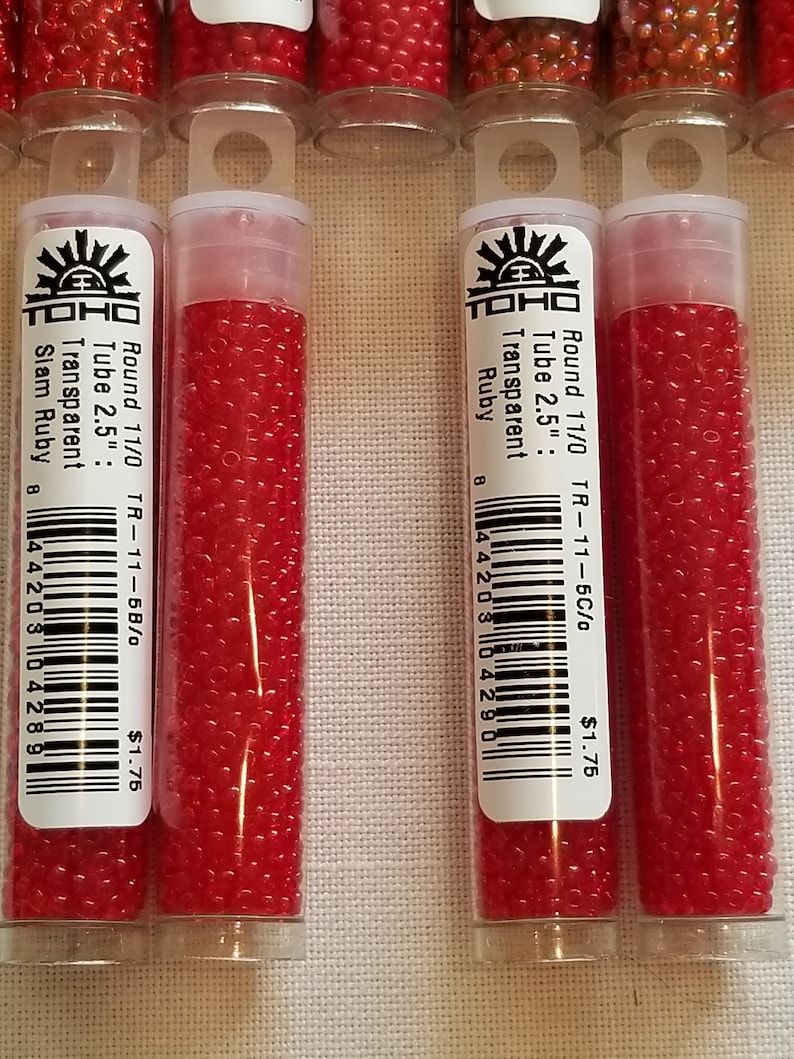 TOHO Seed Beads- 11/0 size 2.5" Tube- 9 grams-Japanese Seed Beads- Reds-Cherry- Frosted Ruby- Siam Ruby- Opaque Cherry-Pepper Red imagem 7