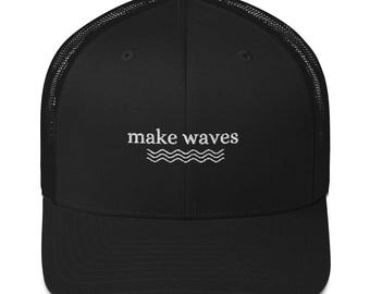 Cappello da camionista ricamato Make Waves