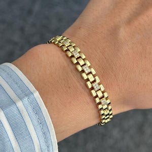 Gold Plated Link Chain Bracelet With Sparkling Details - Elegant Jewelry Gift For Her - Statement Piece - Mother’s Day Gift For Women