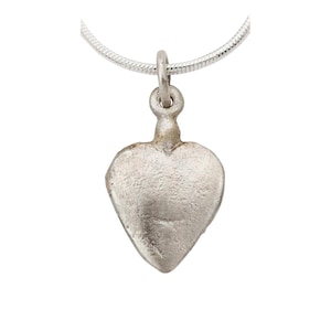 Good Ancient Viking Heart Pendant necklace, 9th-10th century AD.