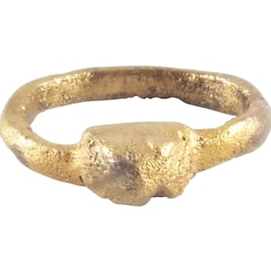 Medieval European Girl&#39;s ring C.1200-1400 size sub 1