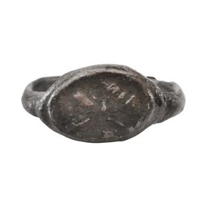 Classic Ancient Roman Ring, 1st-3rd century AD, size 4 1/2-5