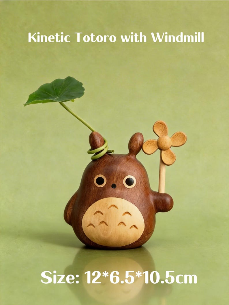 Figuritas de Totoro de madera hechas a mano, Totoro cinético con molino de viento, escultura de escritorio inspirada en Studio Ghibli, regalo para fans de Studio Ghibli Totoro with Windmill