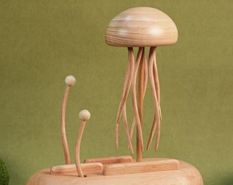 手作りの木製クラゲオートマトン | 手彫りのクラゲオートマトン