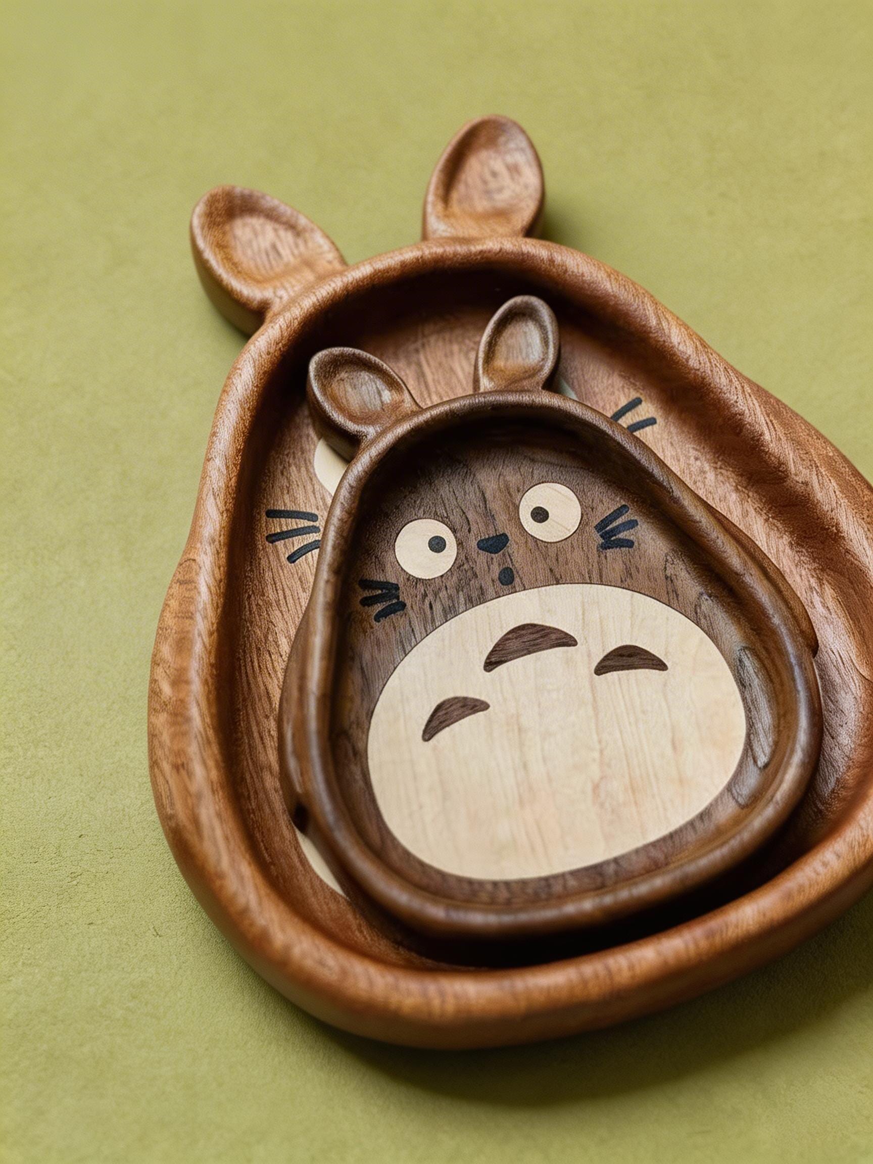 Totoro☆管370☆中国☆アンティーク☆手彫り☆カンファーチェスト Wooden Totoro Storage Tray, Totoro Jewelry Dish, Wooden Valet Tray