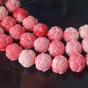 10mm Pink Shell Lotus Flower Yoga Mala Round Beads, Fluted Giant (15 Pcs)  (e7827)
