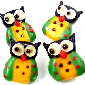 Lampwork Handmade Glass Lovely Owl Beads (4) - Yellow Green (L1198)