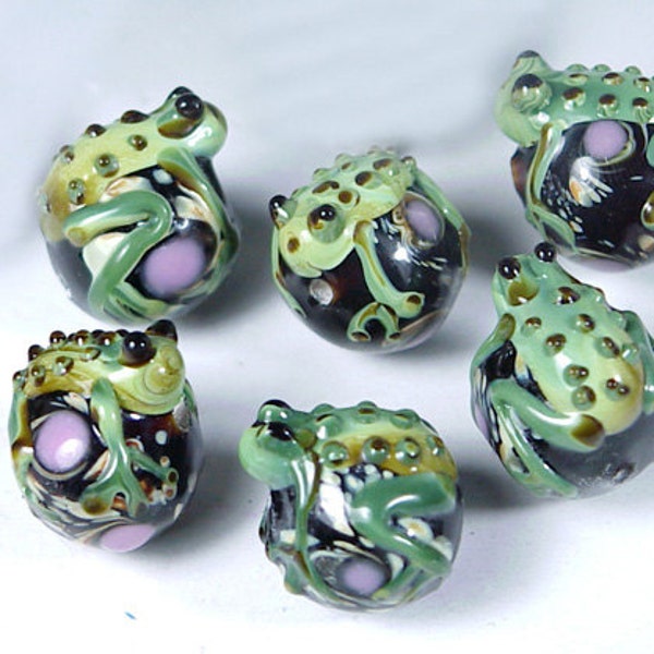 Lampwork Handmade Green Frog Hug Ball Beads (6 pc) (L300)