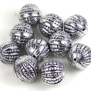 20mm Large Antique Silver Metal Plated Acrylic Round Ball Beads (8 pc) (e6427)