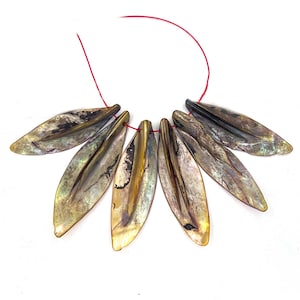 6 Natural Bronze Mother of Pearl Shell MOP Leaf Feather Pendant Beads 40-50mm (e6835)