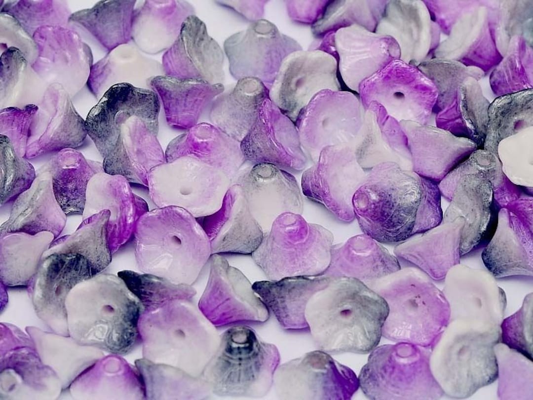 25 Czech Glass Flower Cup Beads 7 X 5 Mm Chalk White Funky Purple C396