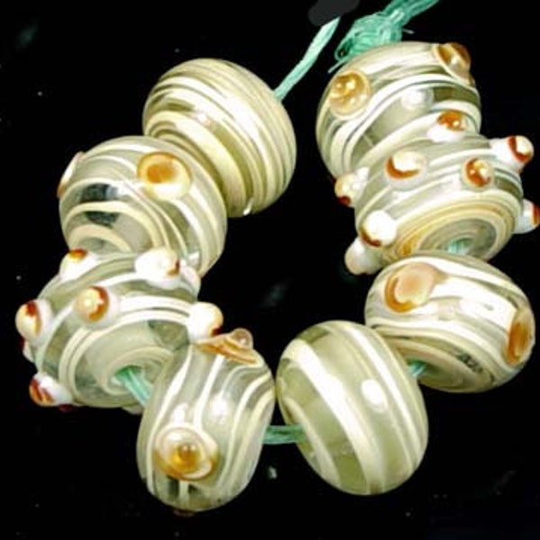 8 Handmade Lampwork Glass "Tiger" taffy Beige swirl Rondelle Beads   (L997)